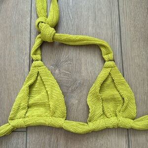 Monday Swimwear Morocco Top - Lemongrass Crinkle - Small